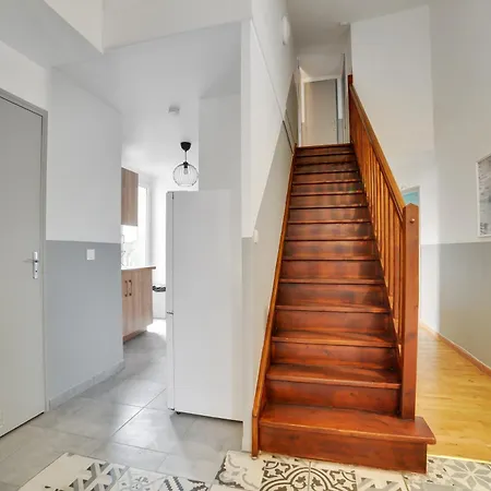 Chic And Spacious Apart With Parking In Paris شقة *