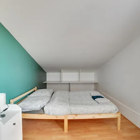 Apartman Chic And Spacious Apart With Parking In Paris