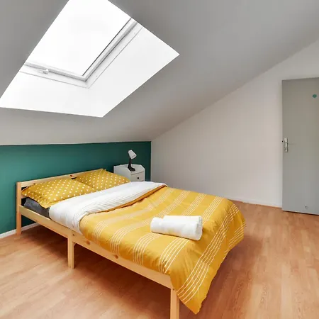 Apartman Chic And Spacious Apart With Parking In Paris