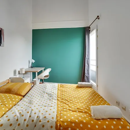 Chic And Spacious Apart With Parking In Paris شقة بيارفيت-سور-سين